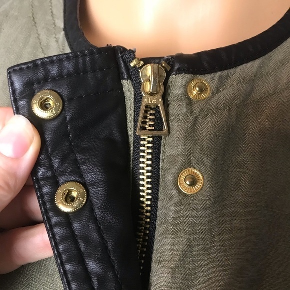 Zara Trafaluc Faux Leather Jacket | Zip-Up Blazer Style | Size Not Listed - Picture 3 of 8